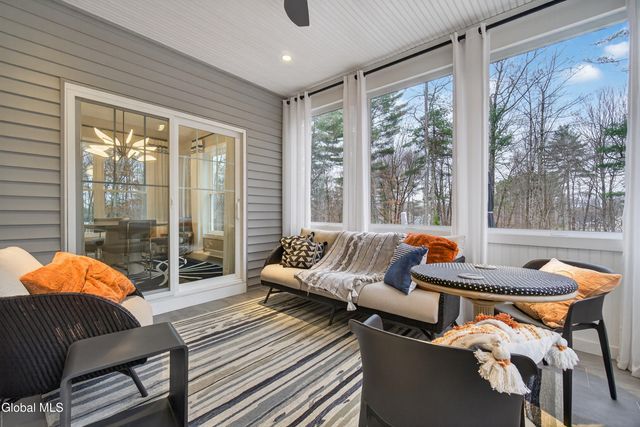 10 Jennifer Lane, Milton, NY 12020