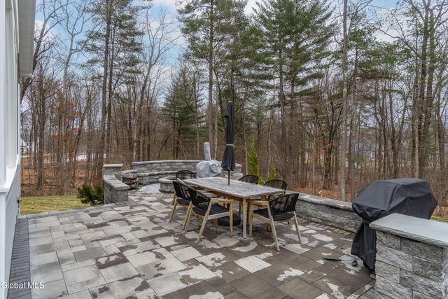 10 Jennifer Lane, Milton, NY 12020