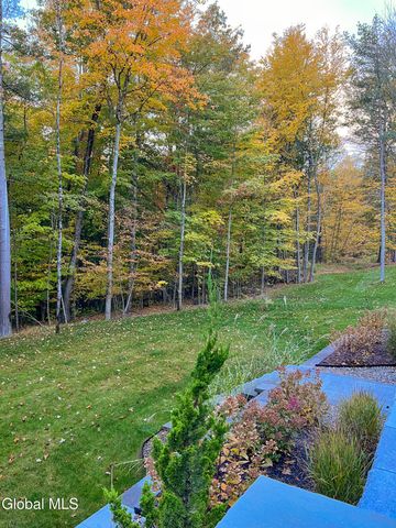 10 Jennifer Lane, Milton, NY 12020