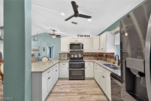 13690 Willow Bridge DR, North Fort Myers, FL 33903