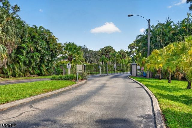 13690 Willow Bridge DR, North Fort Myers, FL 33903
