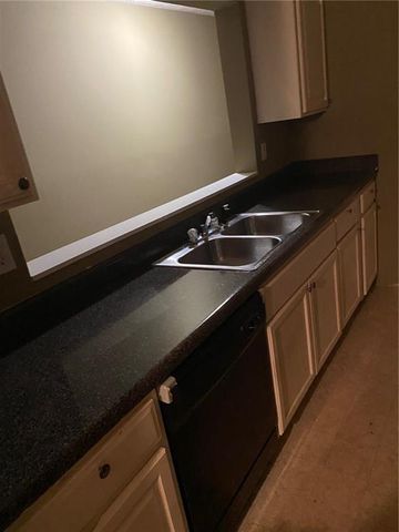 14204 Fairington Ridge Circle, Lithonia, GA 30038