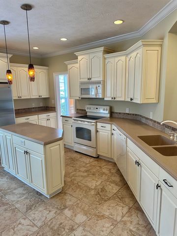 219 Cypress Estates Dr., Murrells Inlet, SC 29576