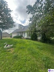 313 Oak Valley Court, Elizabethtown, KY 42701