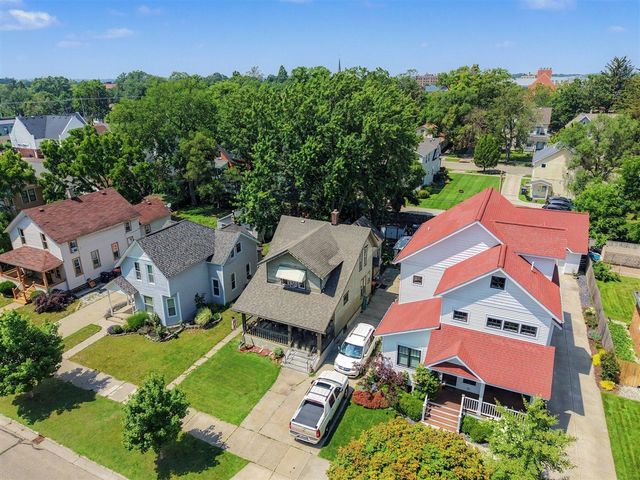 41 E 14th Street, Holland, MI 49423
