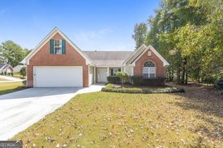 2725 Lenora Springs Drive, Snellville, GA 30039
