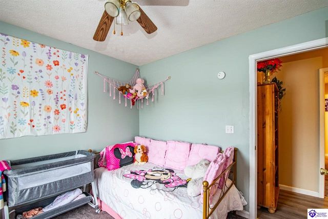 103 Fiddlers Ridge Road, Vine Grove, KY 40175