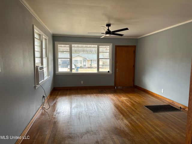 2152 Second Street, Natchez, MS 39120