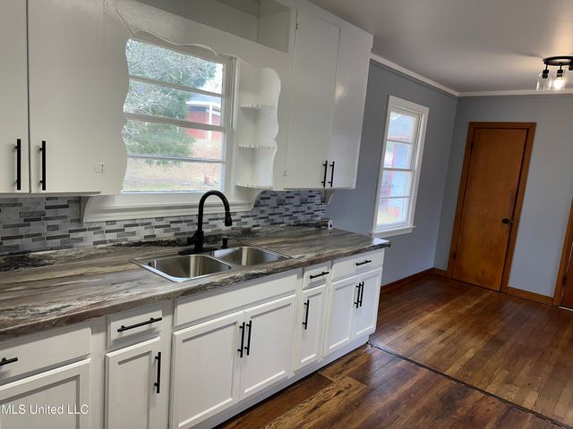 2152 Second Street, Natchez, MS 39120