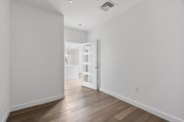 375 Canal St 703R, Somerville, MA 02145