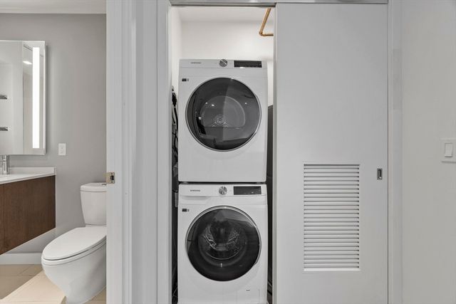375 Canal St 703R, Somerville, MA 02145