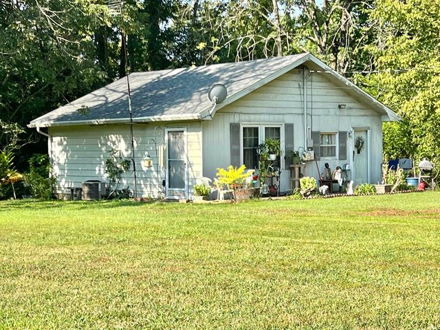 283 Baughs Lane, Chandler, IN 47610