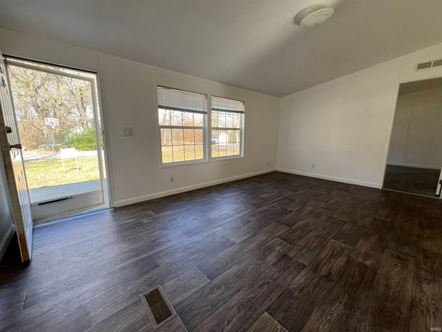 283 Baughs Lane, Chandler, IN 47610