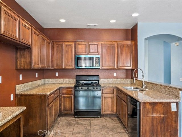 14400 Jeremiah, Adelanto, CA 92301