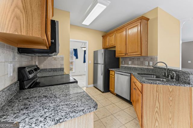 7 The Promenade, Newnan, GA 30265