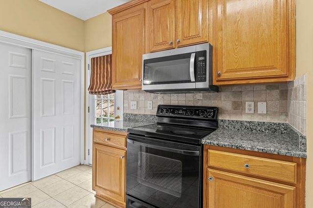 7 The Promenade, Newnan, GA 30265