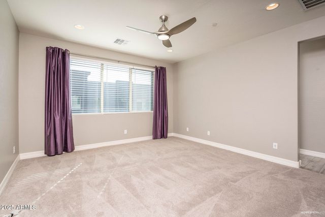 1977 W Kinfield Trail, Phoenix, AZ 85085