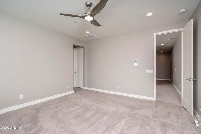 1977 W Kinfield Trail, Phoenix, AZ 85085
