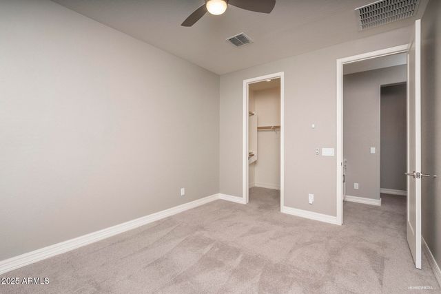 1977 W Kinfield Trail, Phoenix, AZ 85085