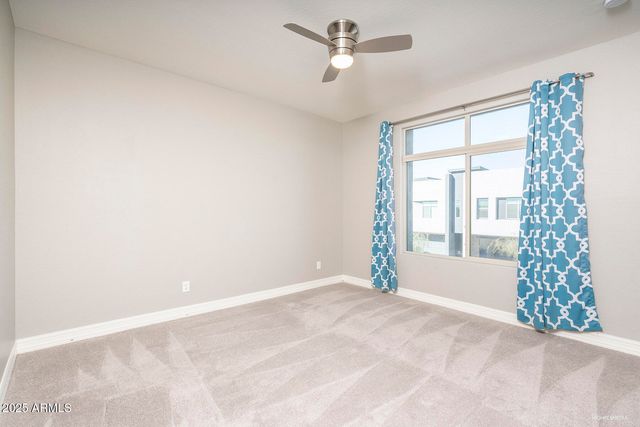 1977 W Kinfield Trail, Phoenix, AZ 85085