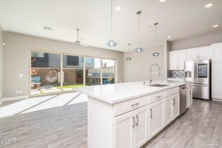 1977 W Kinfield Trail, Phoenix, AZ 85085