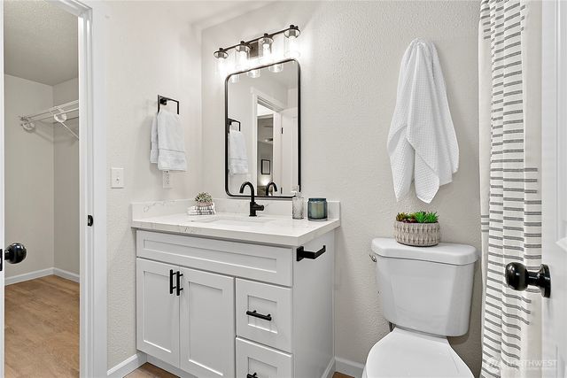 12404 213th Avenue E, Bonney Lake, WA 98391