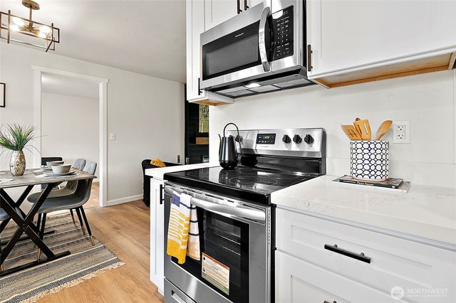 12404 213th Avenue E, Bonney Lake, WA 98391