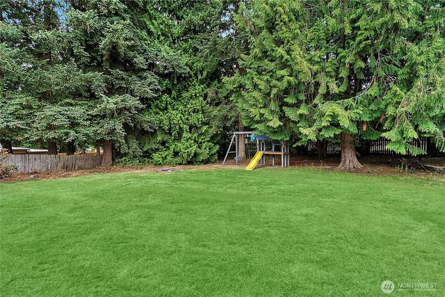 12404 213th Avenue E, Bonney Lake, WA 98391
