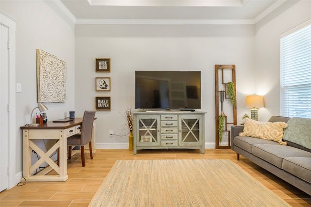 108 Southwood Drive, Burleson, TX 76028