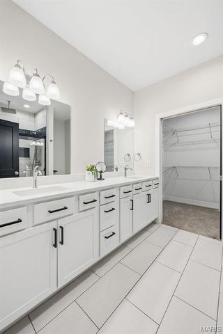208 E 6th Street, Washington, MO 63090
