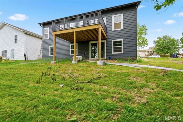 208 E 6th Street, Washington, MO 63090