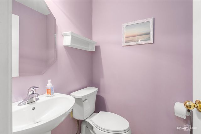 464 Topaz Lane, Bartlett, IL 60103