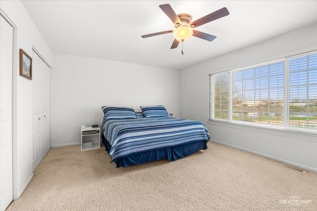 464 Topaz Lane, Bartlett, IL 60103