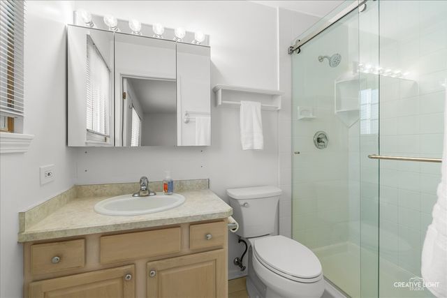 464 Topaz Lane, Bartlett, IL 60103