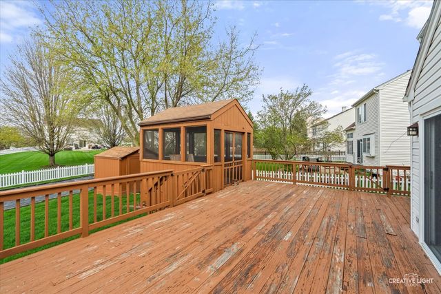 464 Topaz Lane, Bartlett, IL 60103