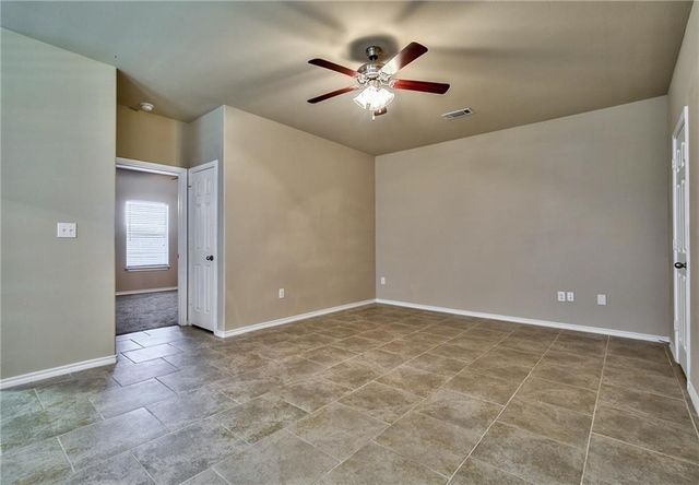 702 E College Street, Princeton, TX 75407