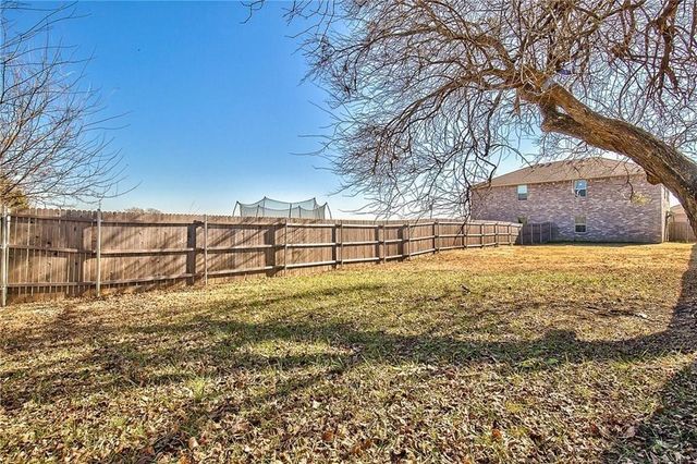 702 E College Street, Princeton, TX 75407