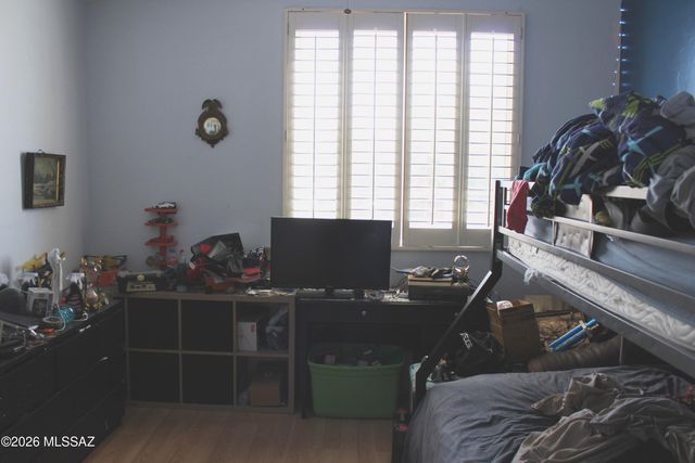 750 S Sierra Nevada Drive, Tucson, AZ 85748