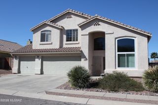 750 S Sierra Nevada Drive, Tucson, AZ 85748