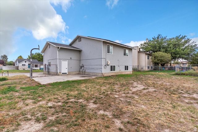 3826 W 5750 S, Roy, UT 84067