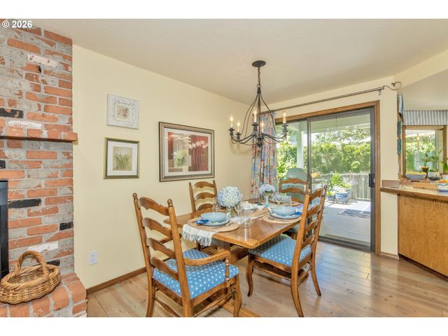 10151 Sw WASHINGTON St, Portland, OR 97225