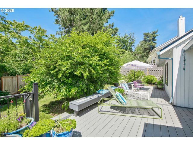 10151 Sw WASHINGTON St, Portland, OR 97225