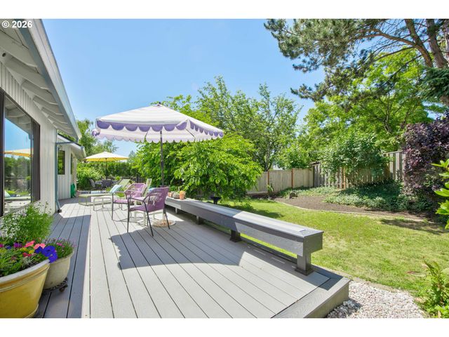 10151 Sw WASHINGTON St, Portland, OR 97225