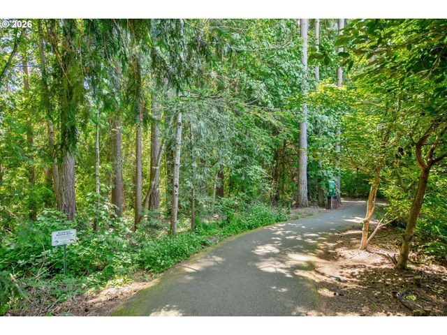 10151 Sw WASHINGTON St, Portland, OR 97225