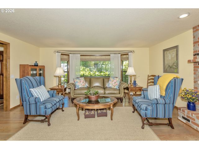 10151 Sw WASHINGTON St, Portland, OR 97225