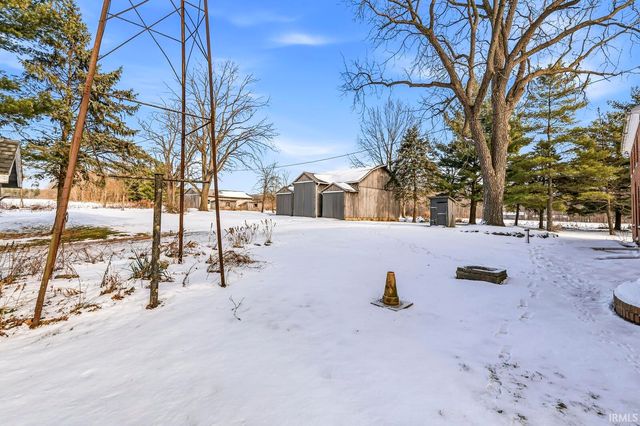 22651 Riley Road, Lakeville, IN 46536