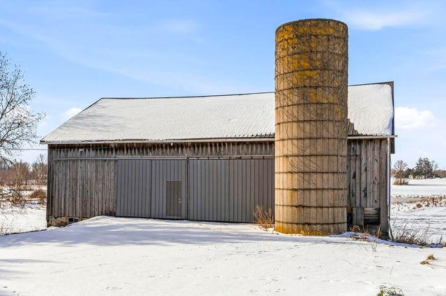 22651 Riley Road, Lakeville, IN 46536