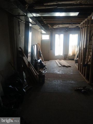 2932 GREENMOUNT, Baltimore, MD 21218