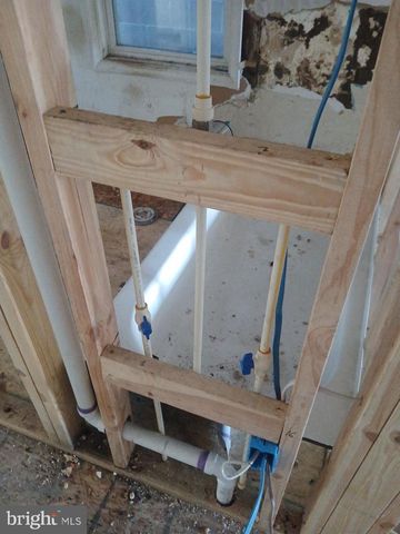 2932 GREENMOUNT, Baltimore, MD 21218