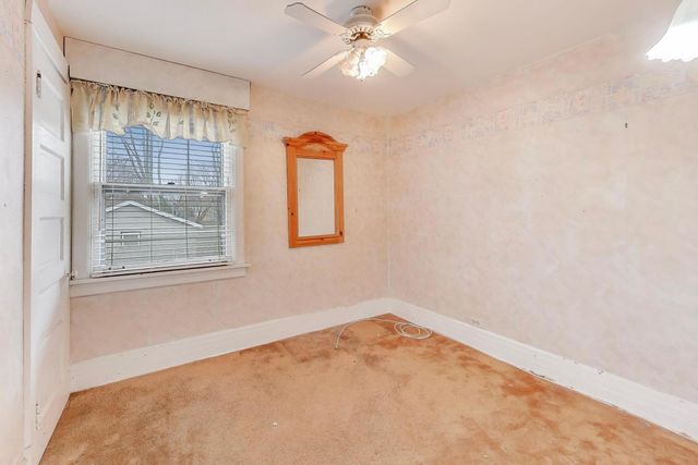 212 E Elm Avenue, La Grange, IL 60525